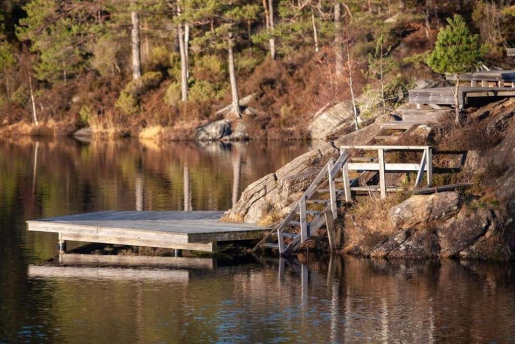 Romslig Og Fin Leilighet 17 Min Til Kristiansand Centrum Nodeland Exterior photo